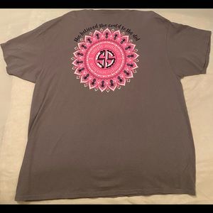 Simply southern women t-shirt 2x gently worn.